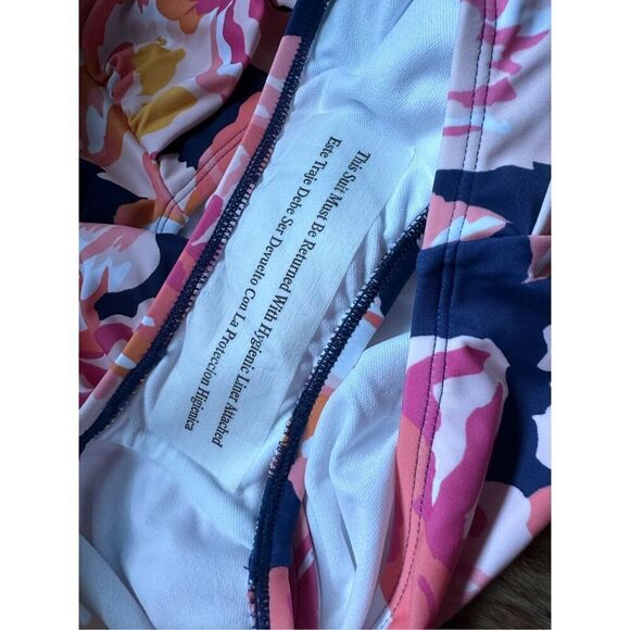 Women's Full Coverage Floral Ruffle size medium One Piece Swimsuit - Picture 5 of 5